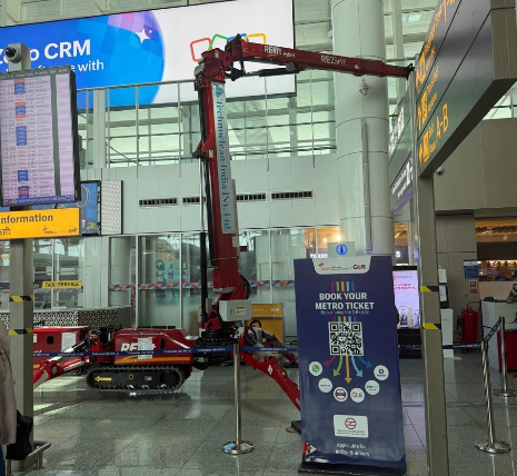 RELIFT RE22HY (22M SPIDER HYBRID LIFT)